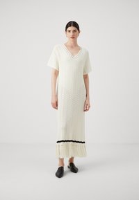 Malina AIRA FRINGE DETAIL KAFTAN DRESS - Rochie maxi - white