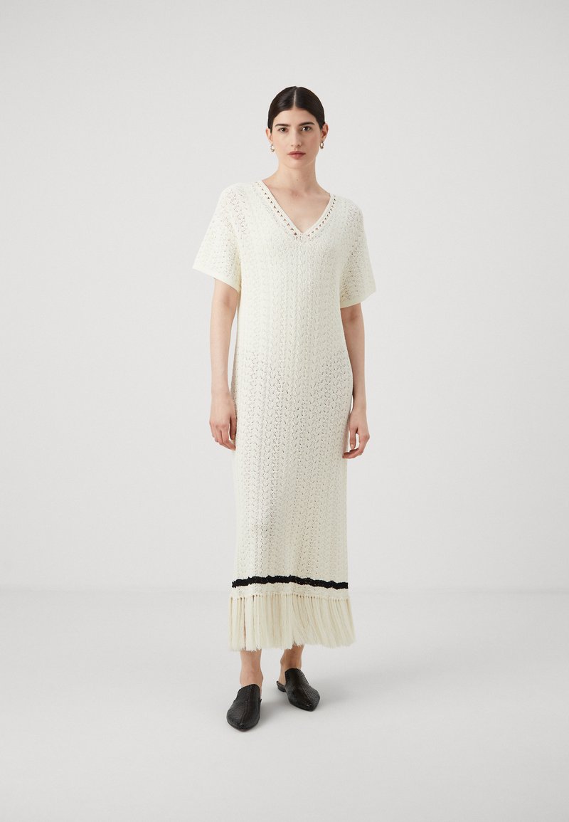Malina AIRA FRINGE DETAIL KAFTAN DRESS - Rochie maxi - white