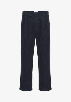 Pantalones de pana azul oscuro con un diseño de pierna ancha, que presentan un canalé vertical, cierre de botón en el frente y trabillas en la cintura.