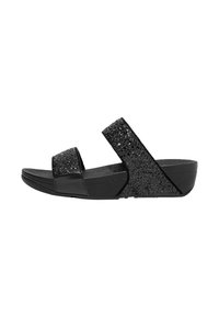 Sandale negre cu talpă slide, având două curele late; una dintre ele are o suprafață texturată cu glitter. Talpa interioară moale și talpa ușor înălțată oferă confort.
