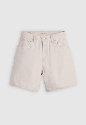 Pantalones cortos de mezclilla beige de talle alto con cierre de botón, trabillas para cinturón y diseño de cinco bolsillos; ligeros con una textura suave.