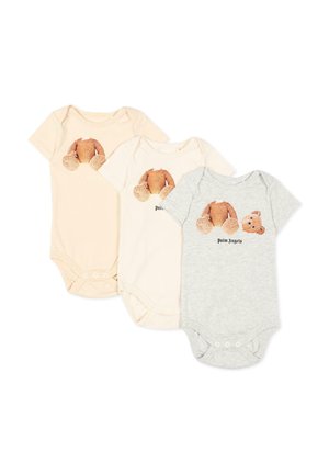 Trzy body niemowlęce w kolorach beżowym, kremowym i szarym, każde z grafiką tułowia misia i odłączoną głową powyżej napisu "Palm Angels".