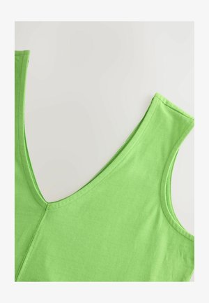 Groene mouwloze top van zacht katoen. Heeft een diepe V-halslijn, ronde armsgaten en een zachte textuur. Geen patronen of accenten zichtbaar.