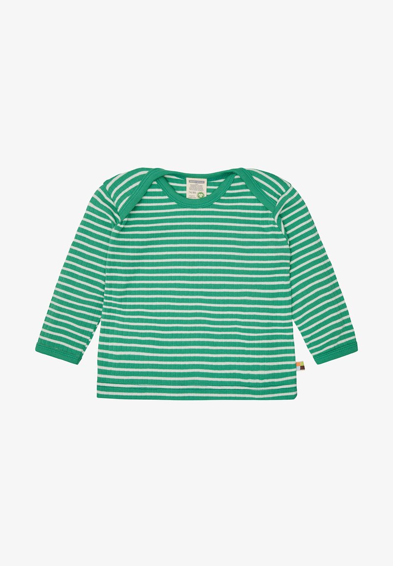 Grün-weiß gestreiftes Langarmshirt aus weichem Material mit Rundhalsausschnitt und gerippten Bündchen. Ein Etikett ist an der Seite sichtbar.