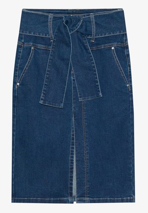 Denim midi-skjørt i mørk blå med belte i livet, frontspalte, to sidelommer og kontrastsøm. Materialet er teksturert og slitesterkt.