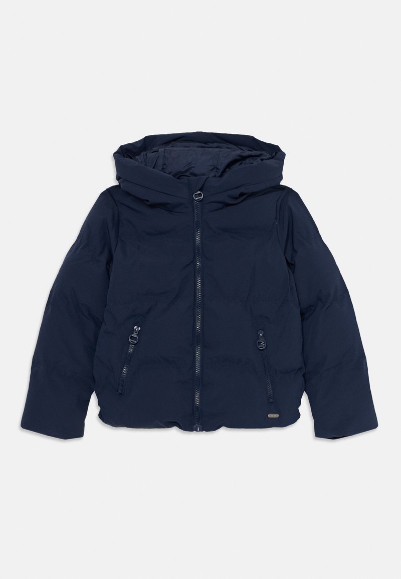 Marineblå puffjakke med hette, med front glidelås og to glidelåslommer på siden. Glatt tekstur, lett design.