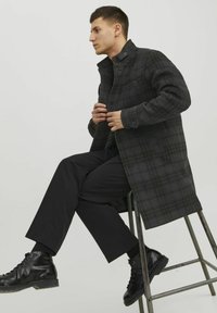 Jack & Jones PREMIUM BLAMELTON SN - Īss mētelis - black 1