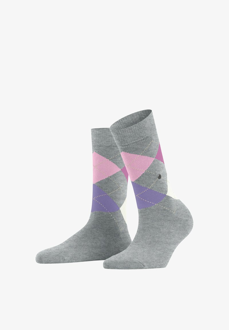 Paire de chaussettes grises avec un motif argyle rose, violet et blanc, affichées côte à côte sur un fond blanc.