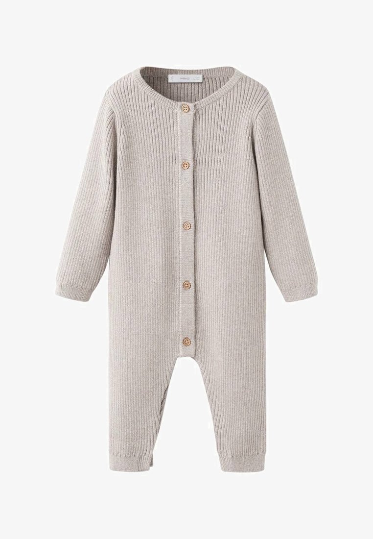 Body gri cu dungi, cu mâneci lungi, guler rotund și închidere cu nasturi din lemn pe partea din față. Material moale și elastic.