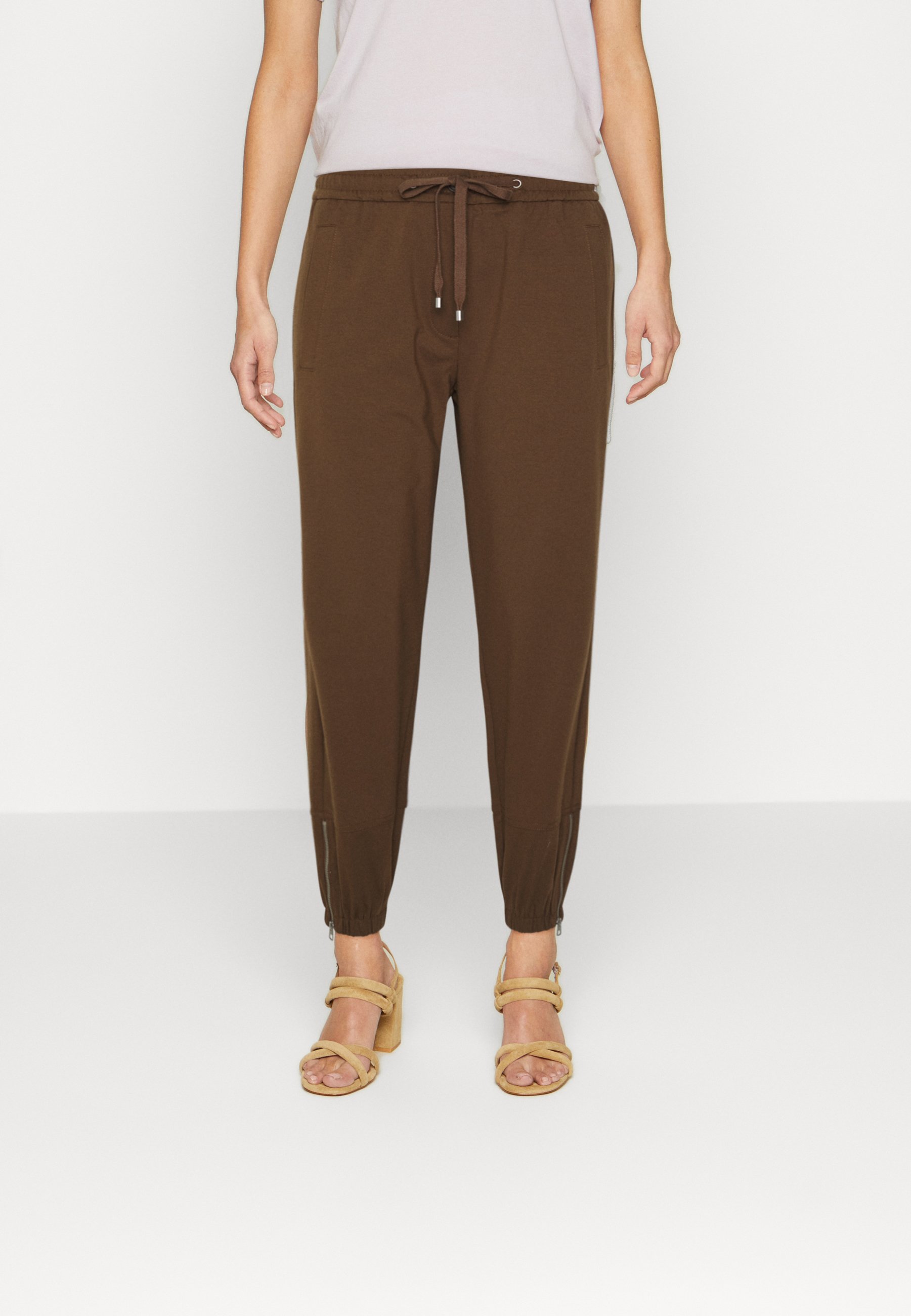 Marc O\u2019Polo Legging bruin casual uitstraling Mode Broeken Leggings Marc O’Polo Marc O\u2019Polo Legging bruin casual uitstraling Mode Broeken Leggings Marc O’Polo