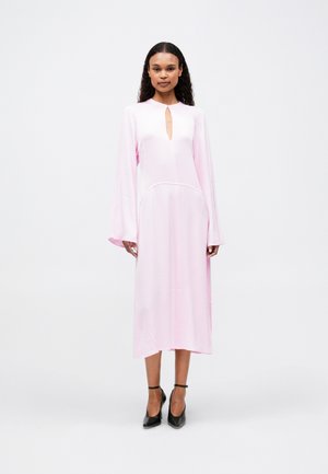 WALKER - Nappali ruha - pink lady