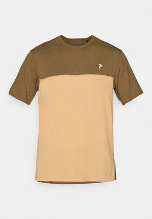 Short-sleeve color-block T-shirt with olive upper half, beige lower half, round neckline, and small white logo on left chest.