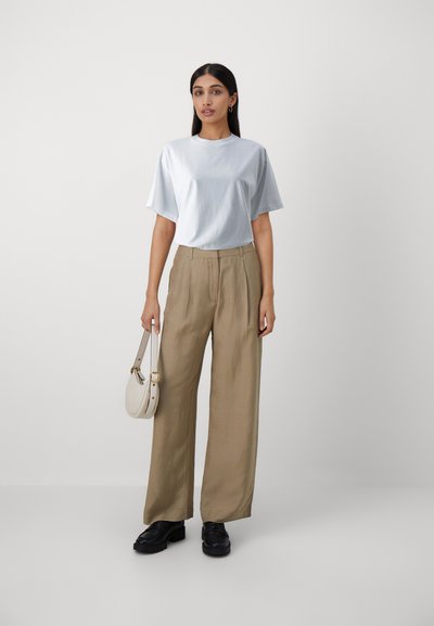 IVY OAK KYLA - T-shirt basic - bright white