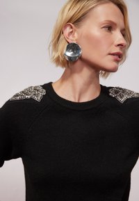 Anna Field Maglione - black