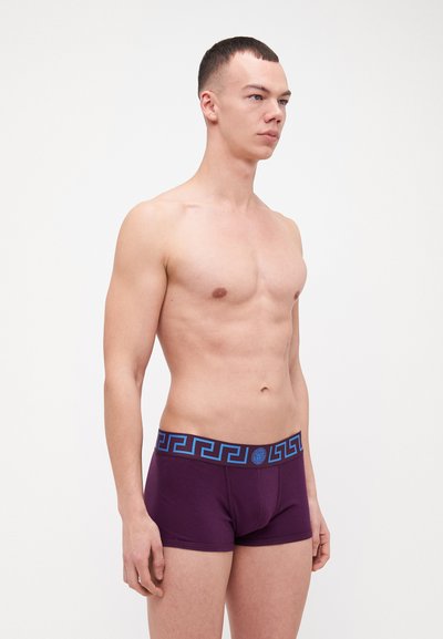 Versace UNDERPANTS LOW RISE TRUNK TOPEKA NEW LOGO - Uske bokserice - dark aubergine/ink blue