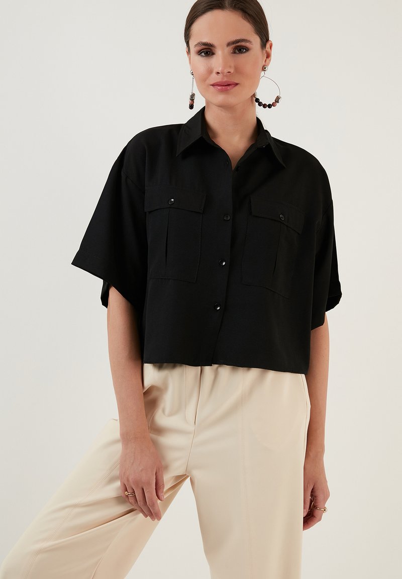 Lola Button Back Blouse