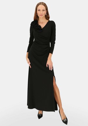 MARA - Długa sukienka