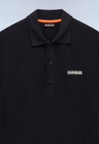 Napapijri SMALL BOX SS - Pikeepaita - black beauty