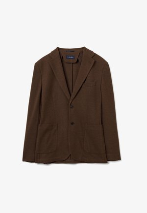 Bruine blazer van gestructureerde stof, met twee voorzakken, revers met inkeping en een sluiting met één knoop. Het label draagt de tekst "PIOMBO."