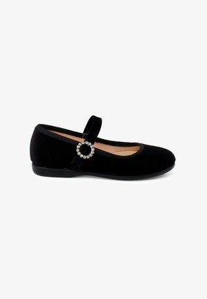 Černé sametové balerínky Mary Jane s kulatou špičkou, elastickým páskem a dekorativní kulatou sponou s rhinestones. Plná podrážka, jednoduchý design.