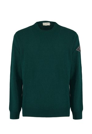 Pullover verde scuro realizzato in tessuto texturizzato, con scollatura rotonda, maniche lunghe e una toppa a forma di triangolo sulla spalla sinistra.