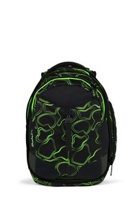 Schwarzer Rucksack mit grünem abstraktem Wirbelmuster, ausgestattet mit Reißverschlussfächern, zwei gepolsterten Schultergurten und einem oberen Tragegriff.