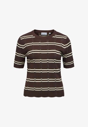 Haut en maille marron à manches courtes avec des rayures blanches horizontales et une texture côtelée, avec un col rond et une silhouette cintrée.