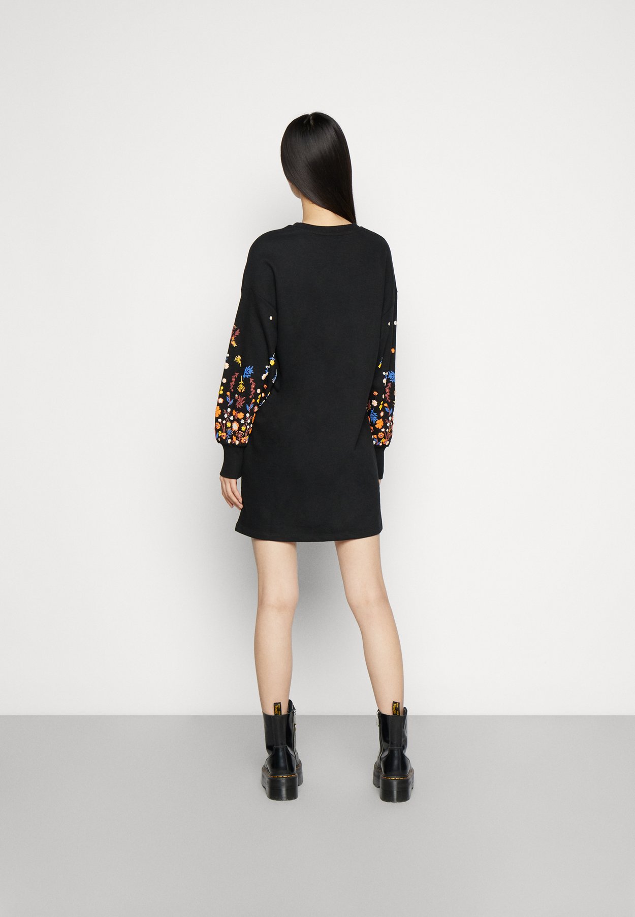 ONLBROOKE FLOWER DRESS