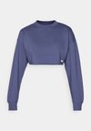 STUDIO OVERSIZED CROPPED - Camisola - nightshadow blue