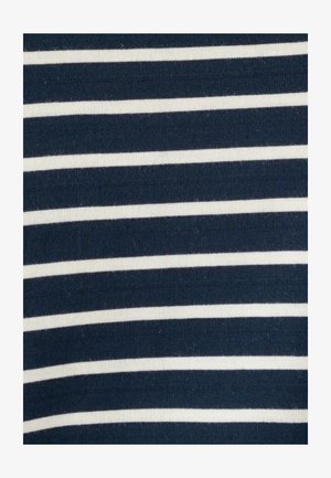 Marineblauwe stof met gelijkmatig verdeelde witte horizontale strepen, met zichtbare textuur en breipatroon.