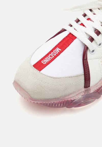 MOSCHINO UOMO - Tenisky - bianco/rosso