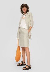 s.Oliver Jupe trapèze - beige