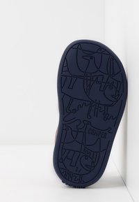 Camper BICHO - Lauflernschuh - navy