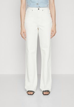 WIDE - Flared jeans - bright white