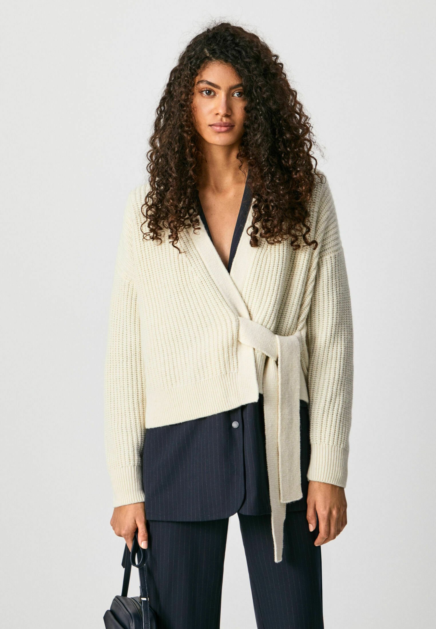 Pepe Jeans GABRIELLE - Chaqueta de punto - mousse/crema - Zalando.es