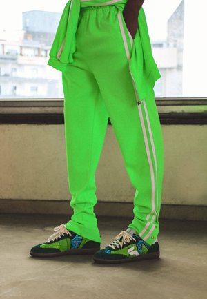 Panafrica, SAHARA - Sneakers laag - pine green