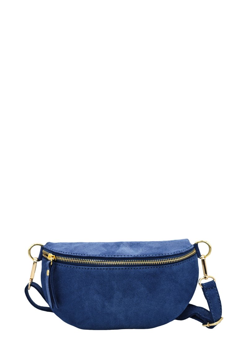Sac bandoulière en suède bleu avec une forme arrondie, fermetures à glissière en or et une bandoulière réglable. Présente une surface texturée et une poche zippée.