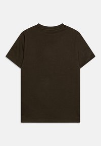 Lyle & Scott PLAIN - T-shirts - olive