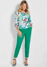 GOLDNER LOUISA PETITE - Broek - green