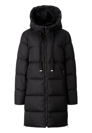 Fekete puffertöltött dzseki kapucnival, elöl cipzárral, állítható zsinórral és oldalán cipzáras zsebekkel. Sima anyag, steppelt textúrával.