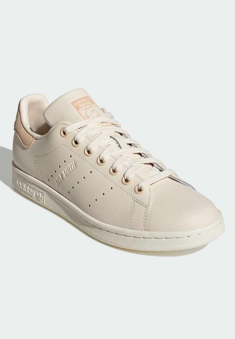 stan smith cloud white halo blush ambient blush