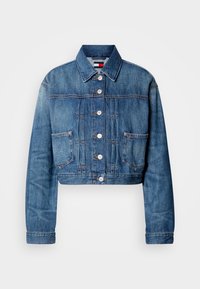 Tommy Jeans PLEATED TRUCKER JACKET  - Jeansjacke - denim medium