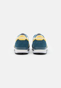 Diadora UNISEX - Trainers - china blue/dusk blue/goldfinch