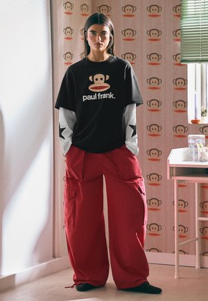 Bershka, PRINTED DOUBLE SLEEVE PAUL FRANK - T-SHIRT - T-shirt à manches longues - black