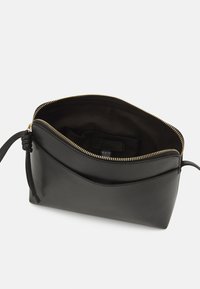 Zign LEATHER - Skulderveske - black