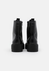 Even&Odd Stivaletti con plateau - black