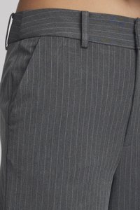 Gestuz JOELLE PINSTRIPE PANTS - Kalhoty - grey