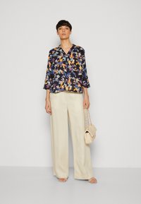 Esprit Palaidinė - navy