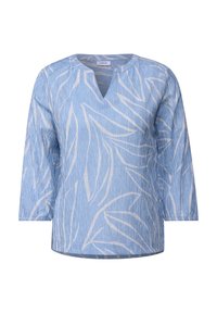 Haut bleu clair avec des motifs de feuilles blancs, encolure ronde avec une petite découpe en V et manches trois-quarts. Fabriqué dans un tissu texturé.