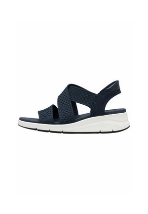 Marine mesh sleehakken met een kruislings ontwerp, witte tussenzool en zwarte buitenzool; voorzien van gevoerde banden voor comfort en ondersteuning.